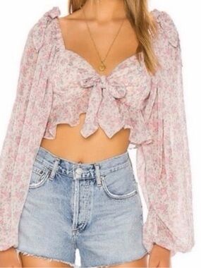 TULAROSA Bristol Top in Ivory Rose Blooms